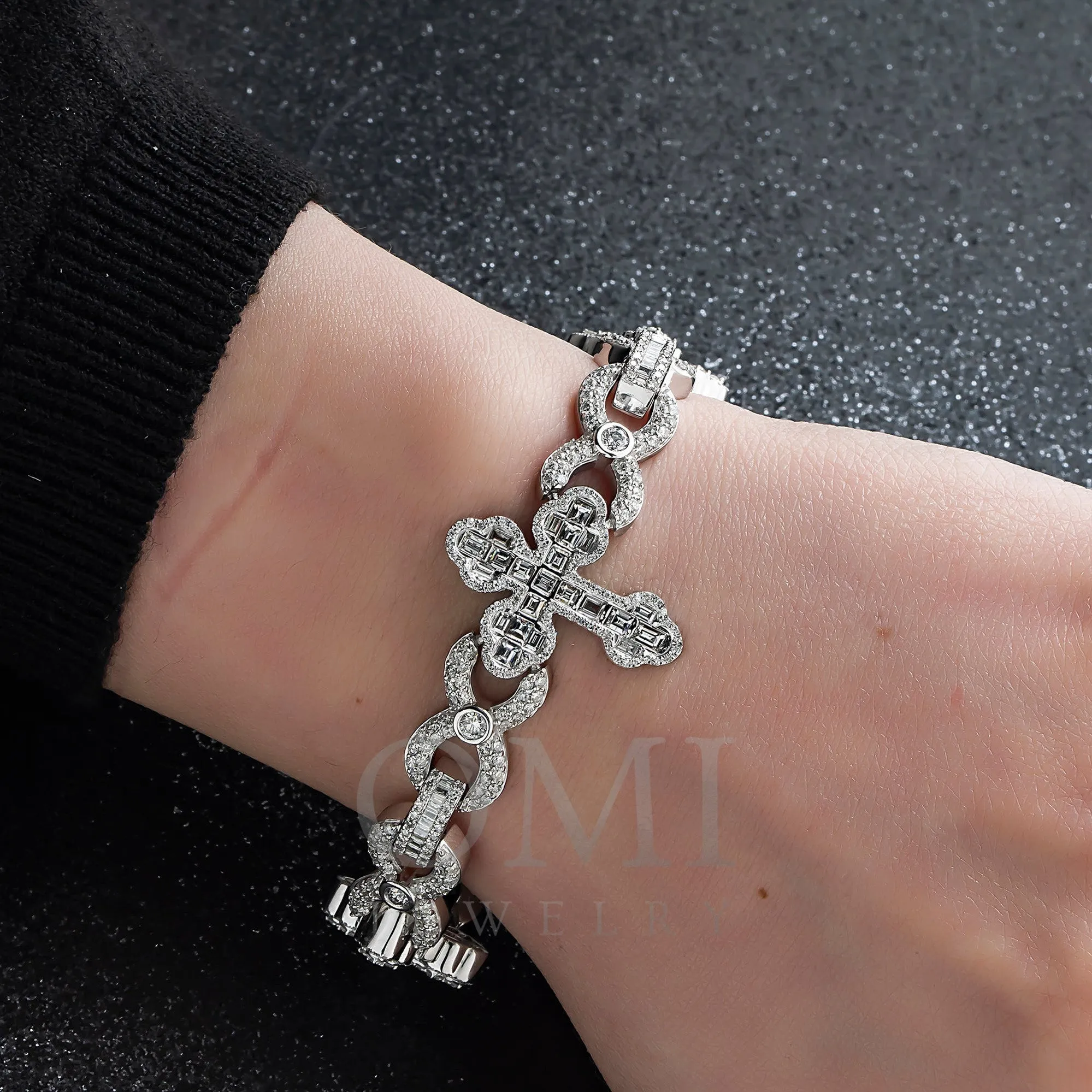 10K GOLD ROUND AND BAGUETTE DIAMONDS CROSS INFINITY CHAIN BRACELET 8.95 CT