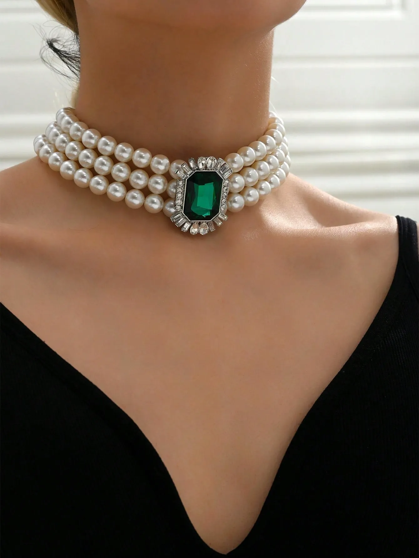 Elegant Rhinestone and Faux Pearl Beaded Choker Necklace for Women - Perfect for Everyday Wear