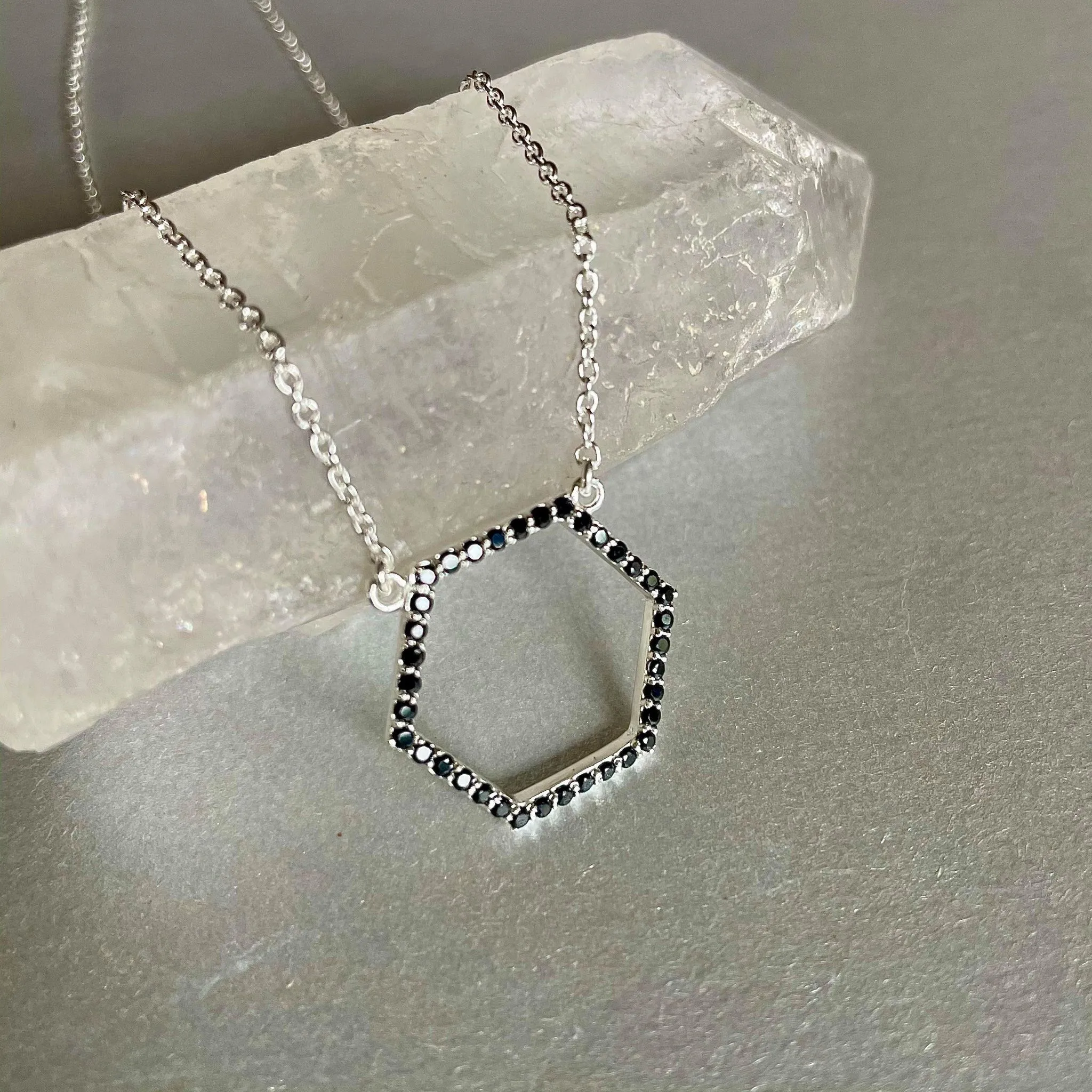 Amiya Necklace With Black Spinel