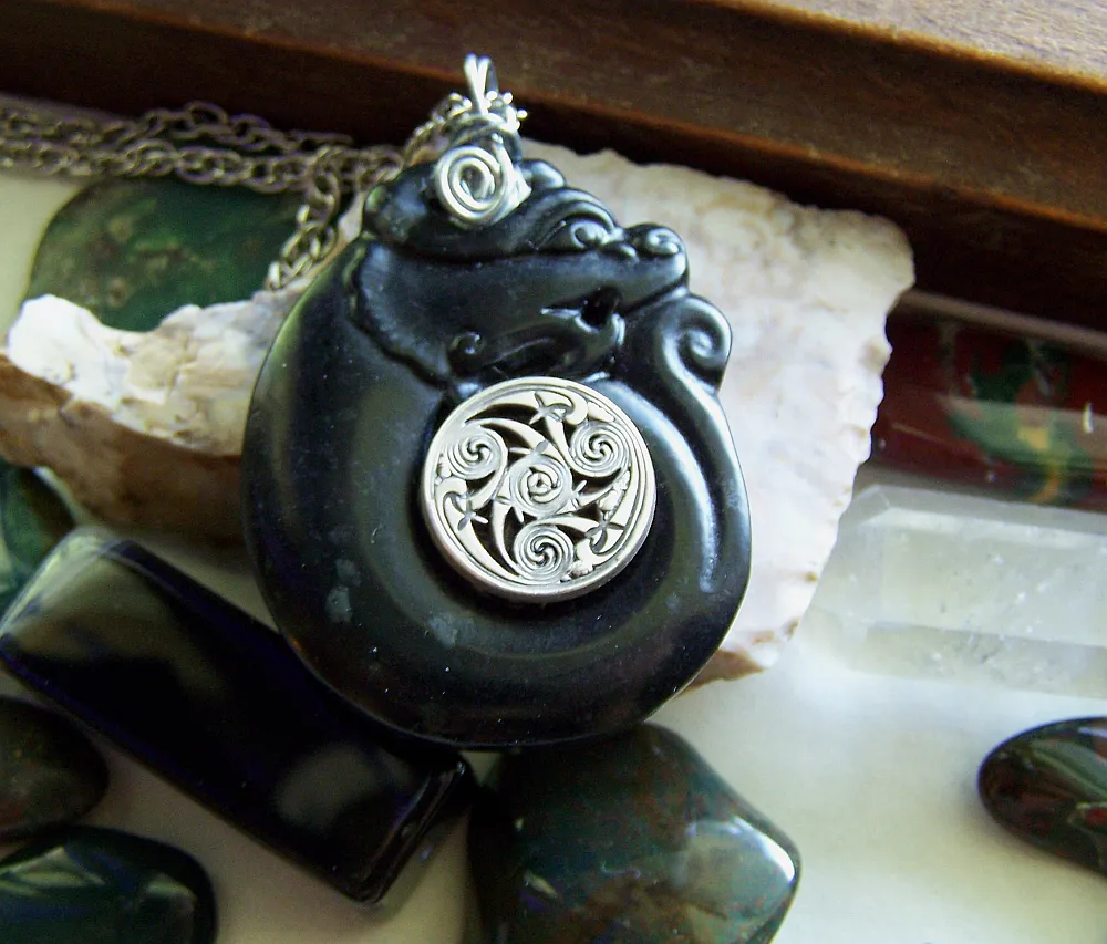 Black Jade Stone Dragon Spiral Gemstone Pendant