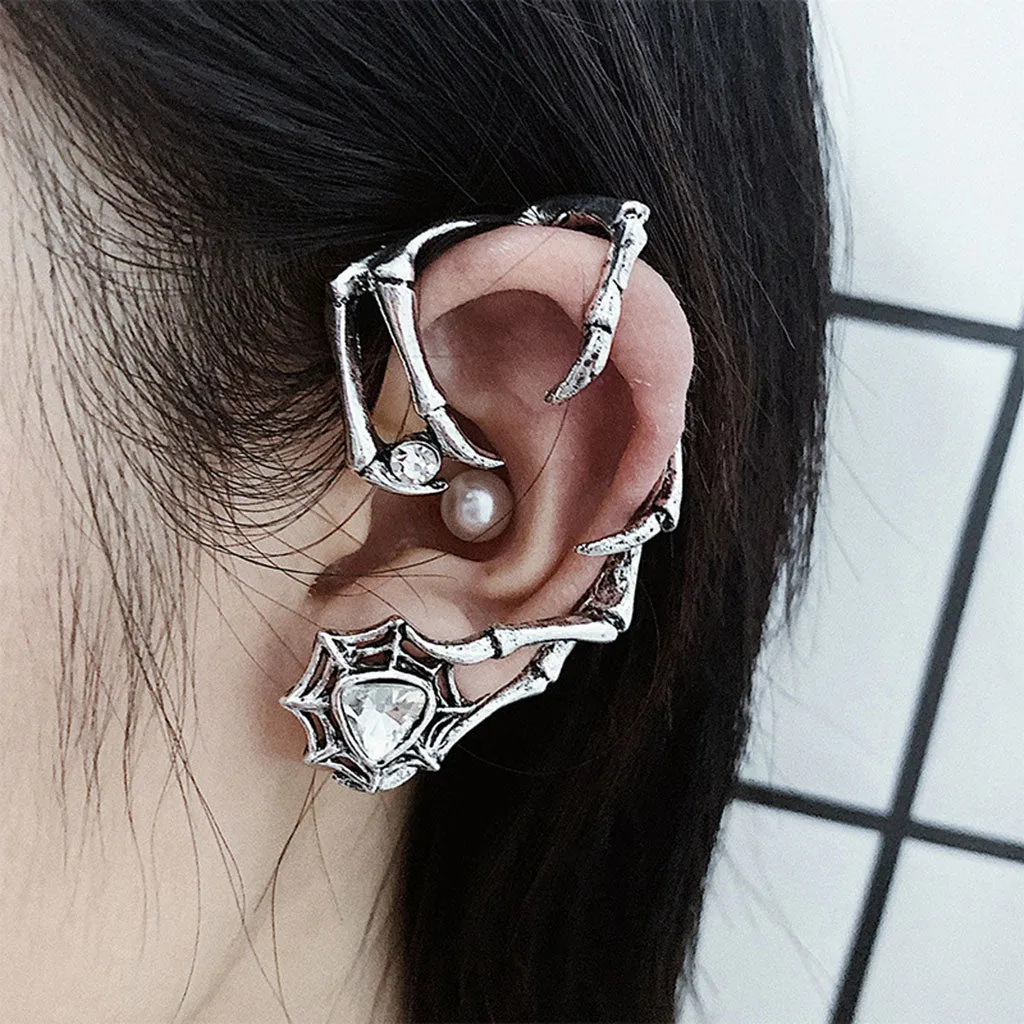 Demon's Claw Ear Cuff