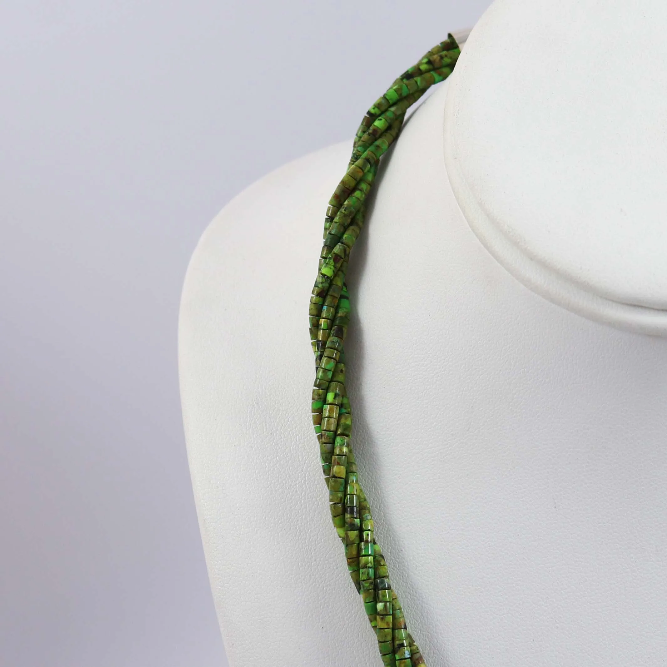 Stunning Gaspeite Bead Necklace - Handcrafted Green Gemstone Jewelry for Unique Style