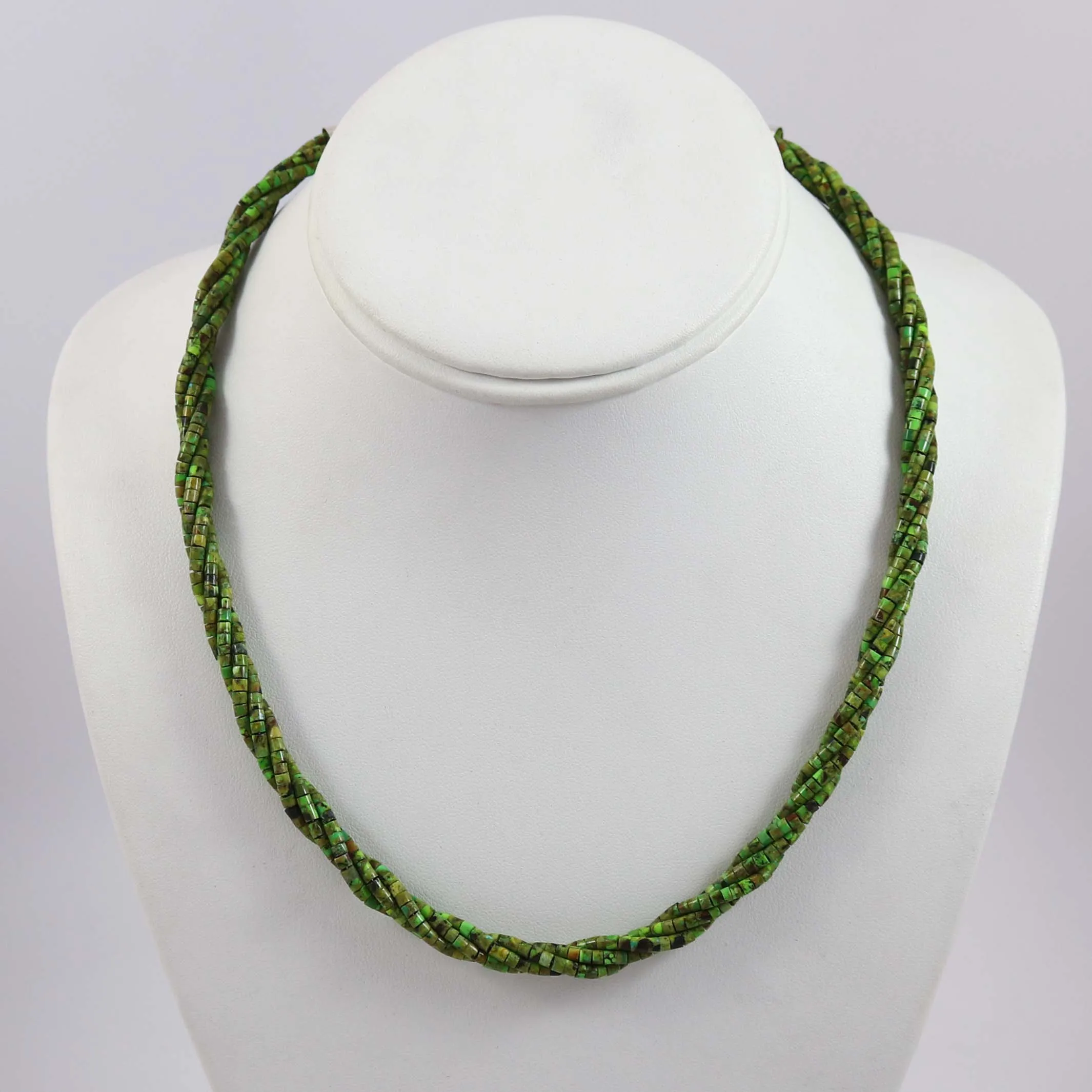 Stunning Gaspeite Bead Necklace - Handcrafted Green Gemstone Jewelry for Unique Style