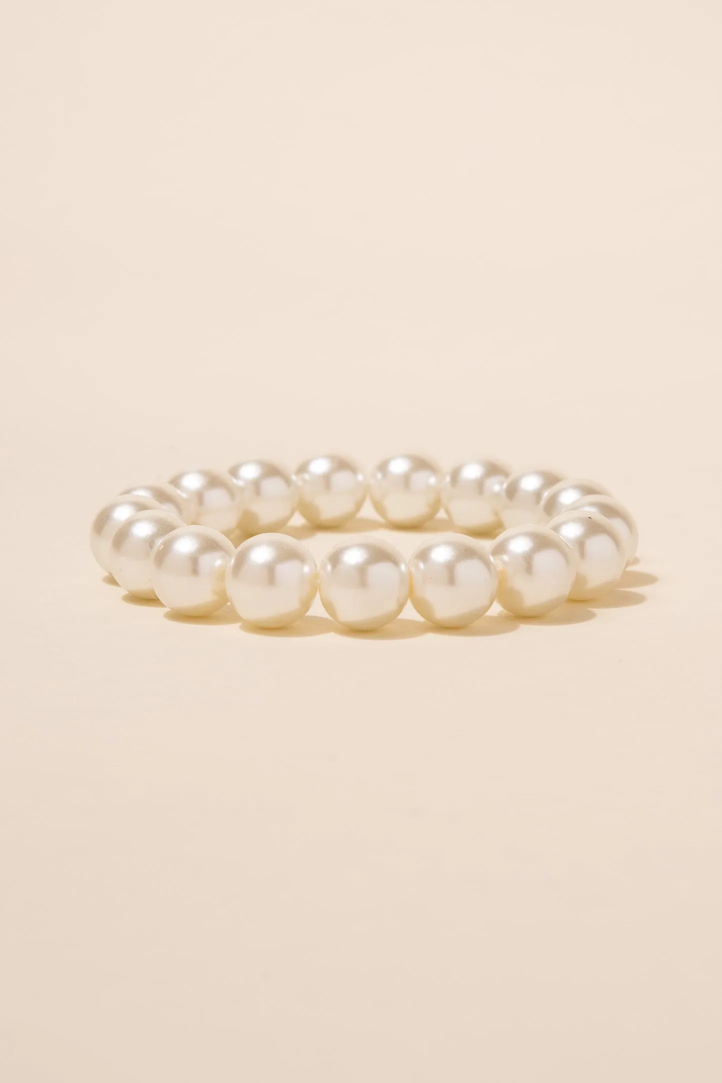 Harlow Strand Pearl Bracelet