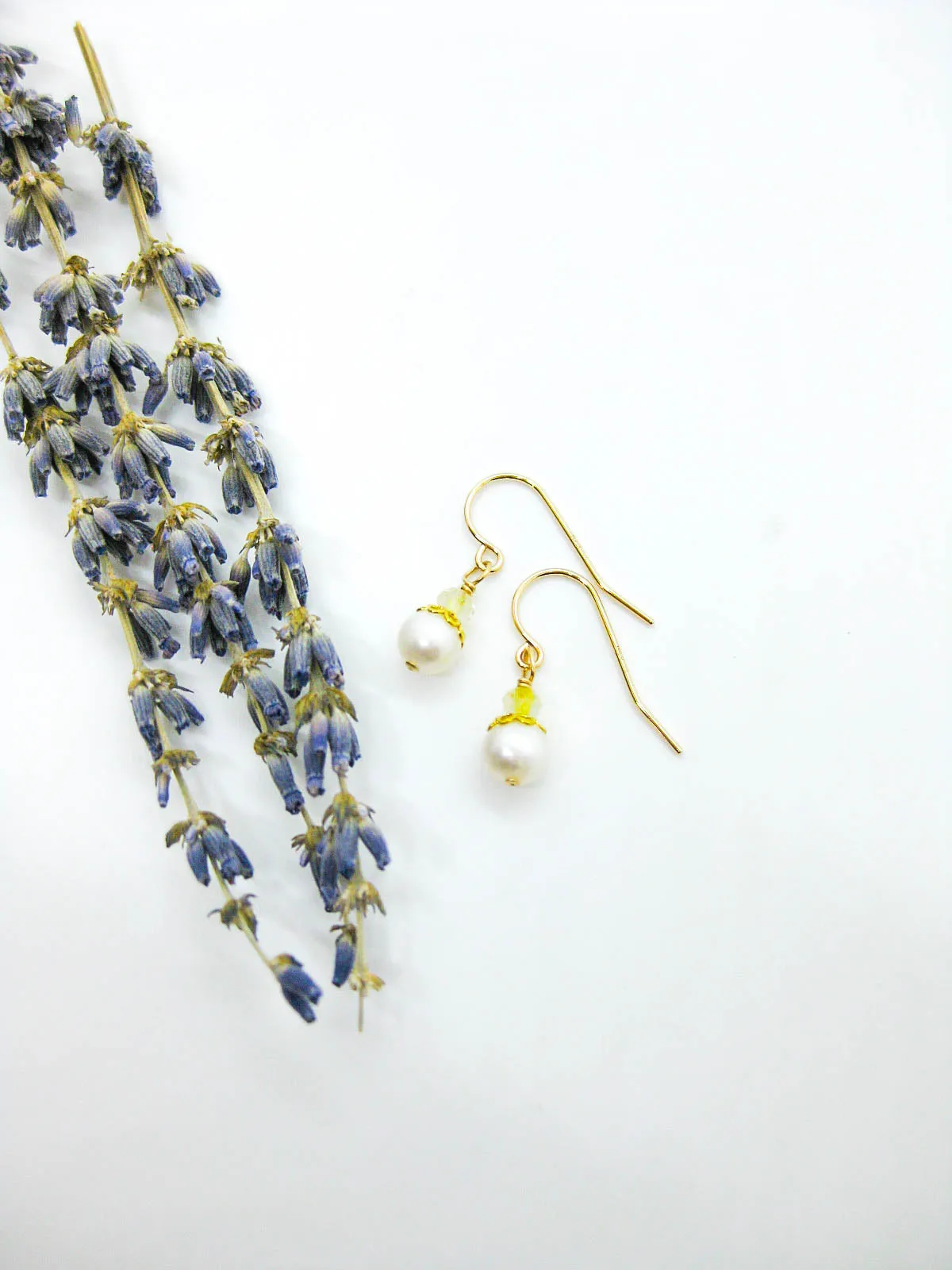 Heather: Citrine Pearl Earrings - e700