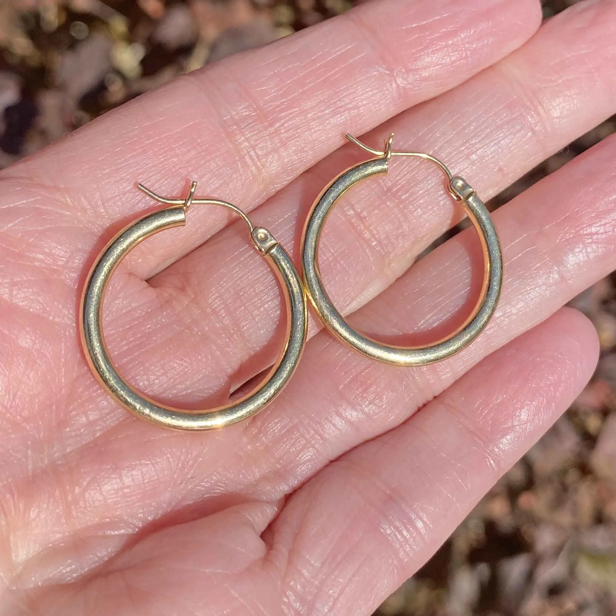 Large Vintage 14K Gold Hoop Earrings