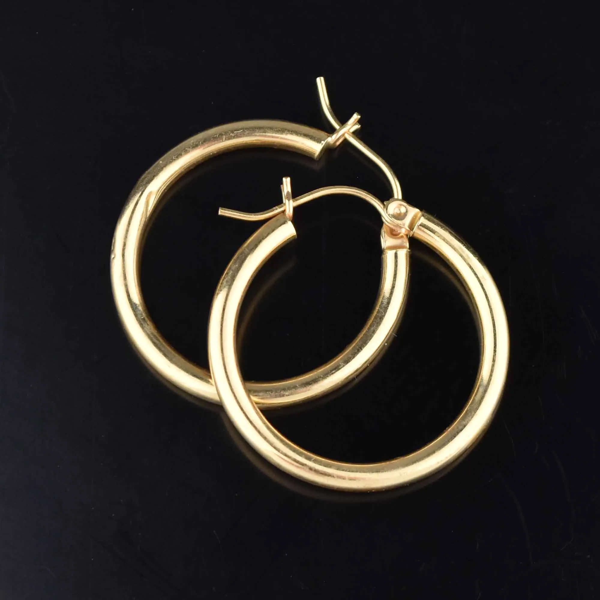 Large Vintage 14K Gold Hoop Earrings