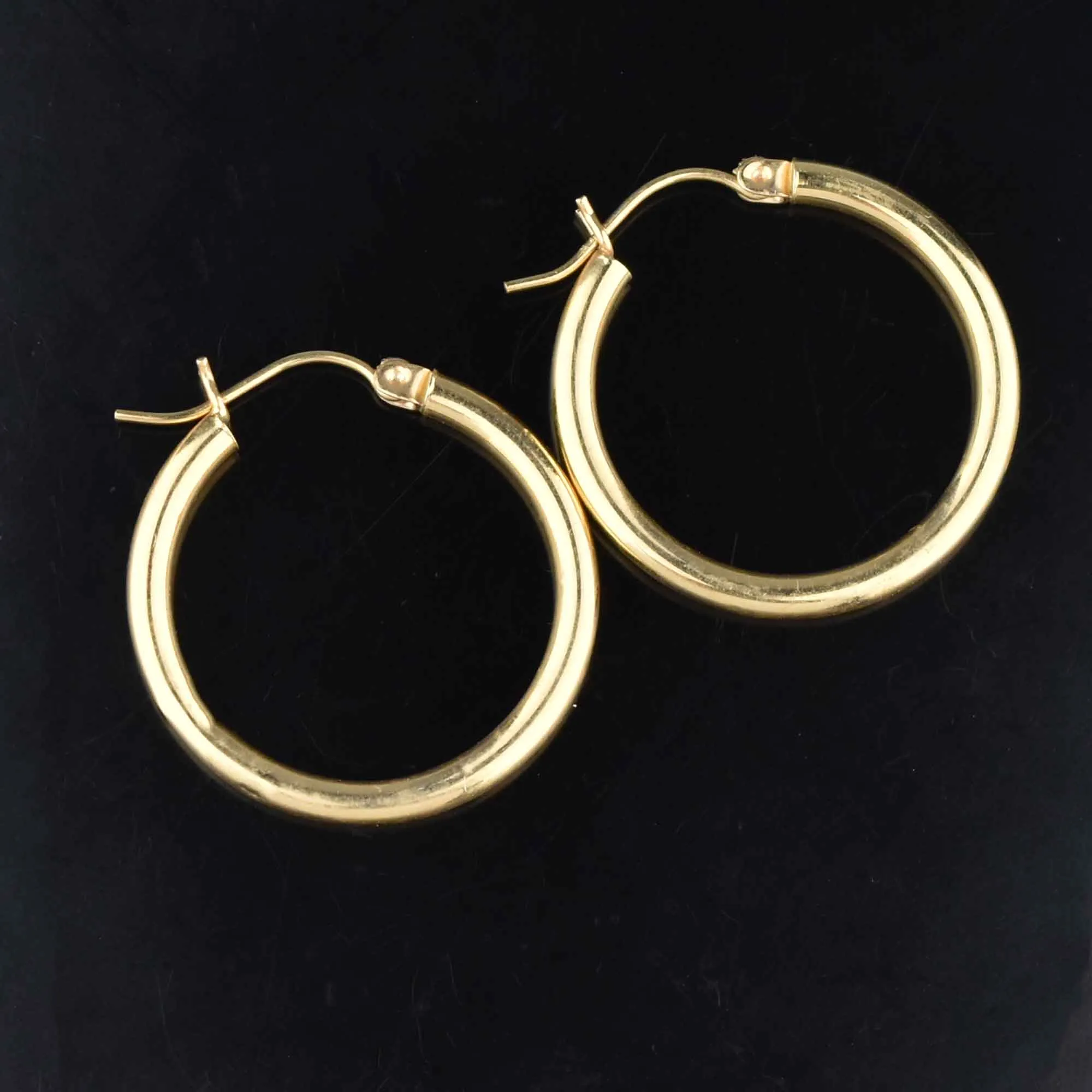 Large Vintage 14K Gold Hoop Earrings