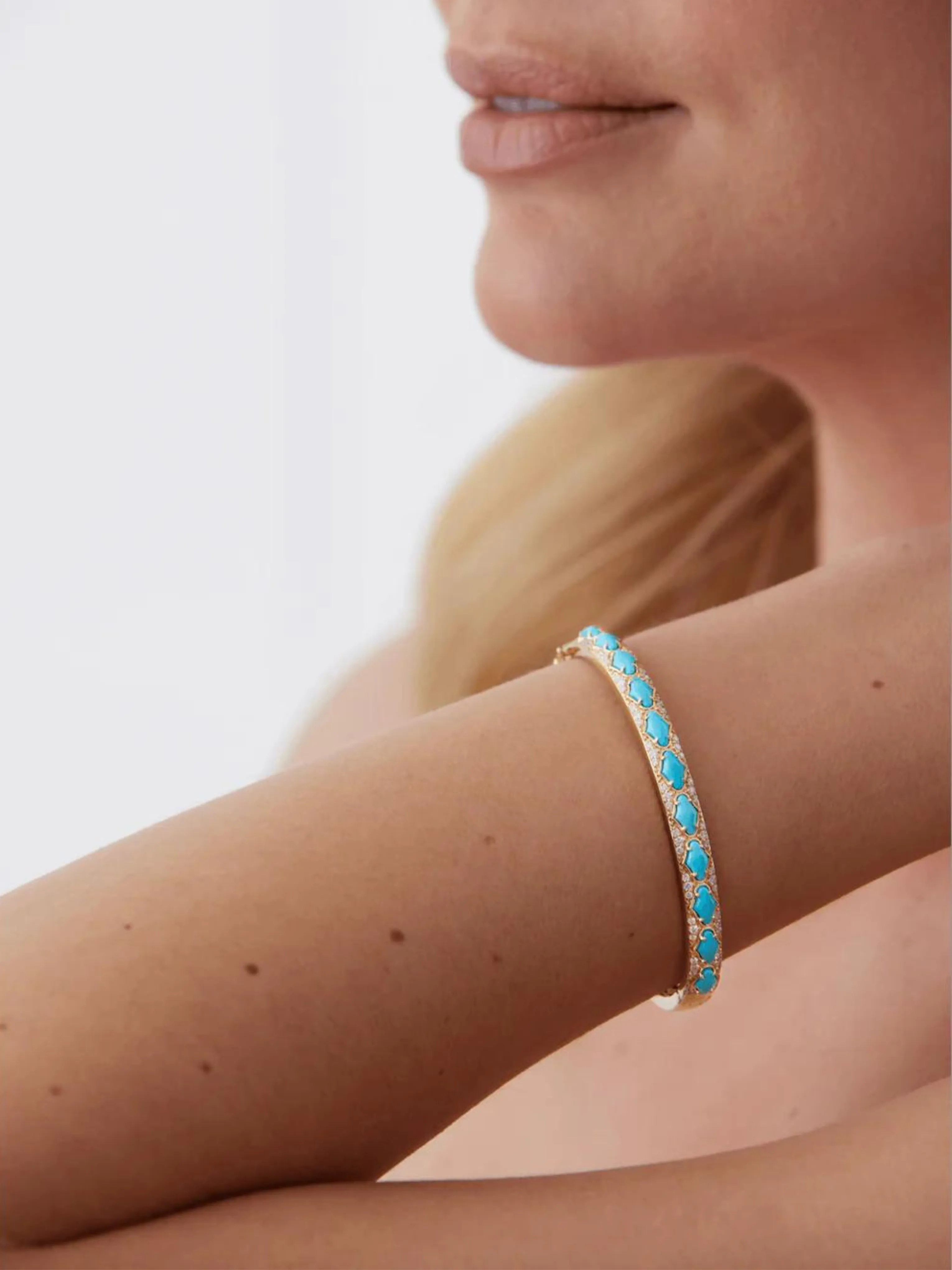 Lucia Yellow Gold Turquoise Bangle