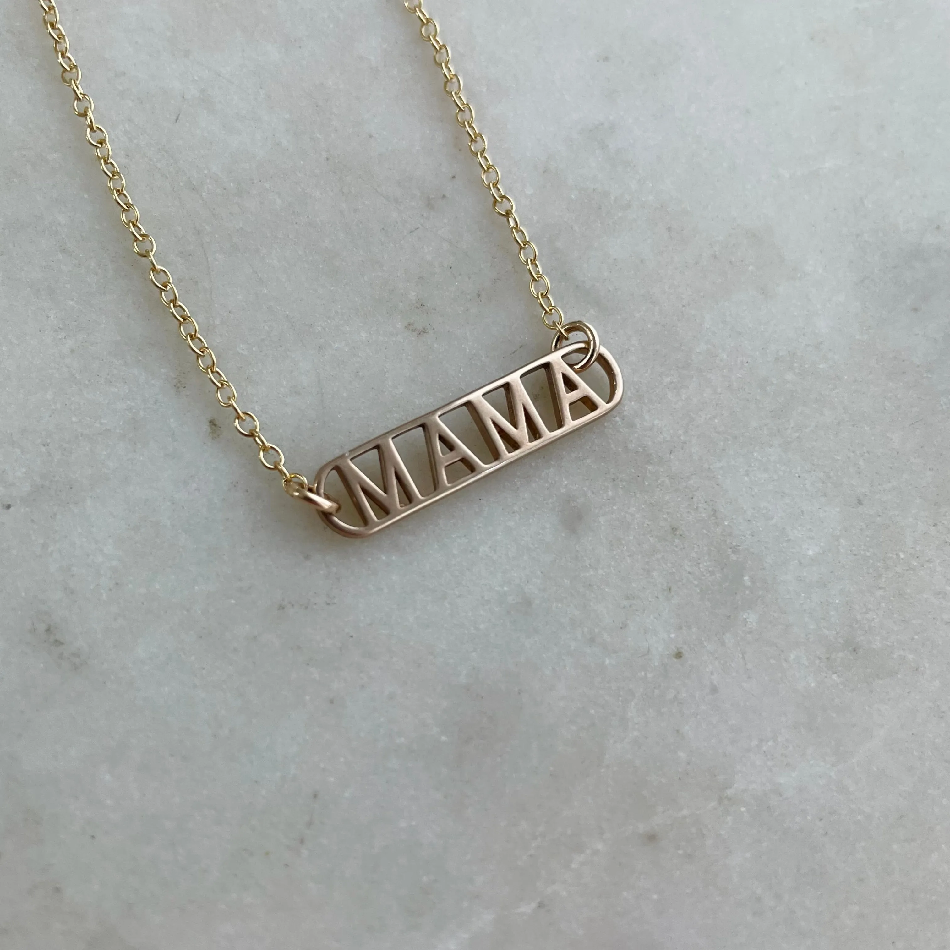 MAMA PENDANT