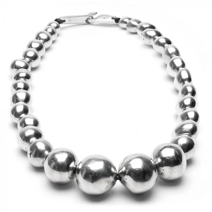 Necklace Big Spheres AL02007