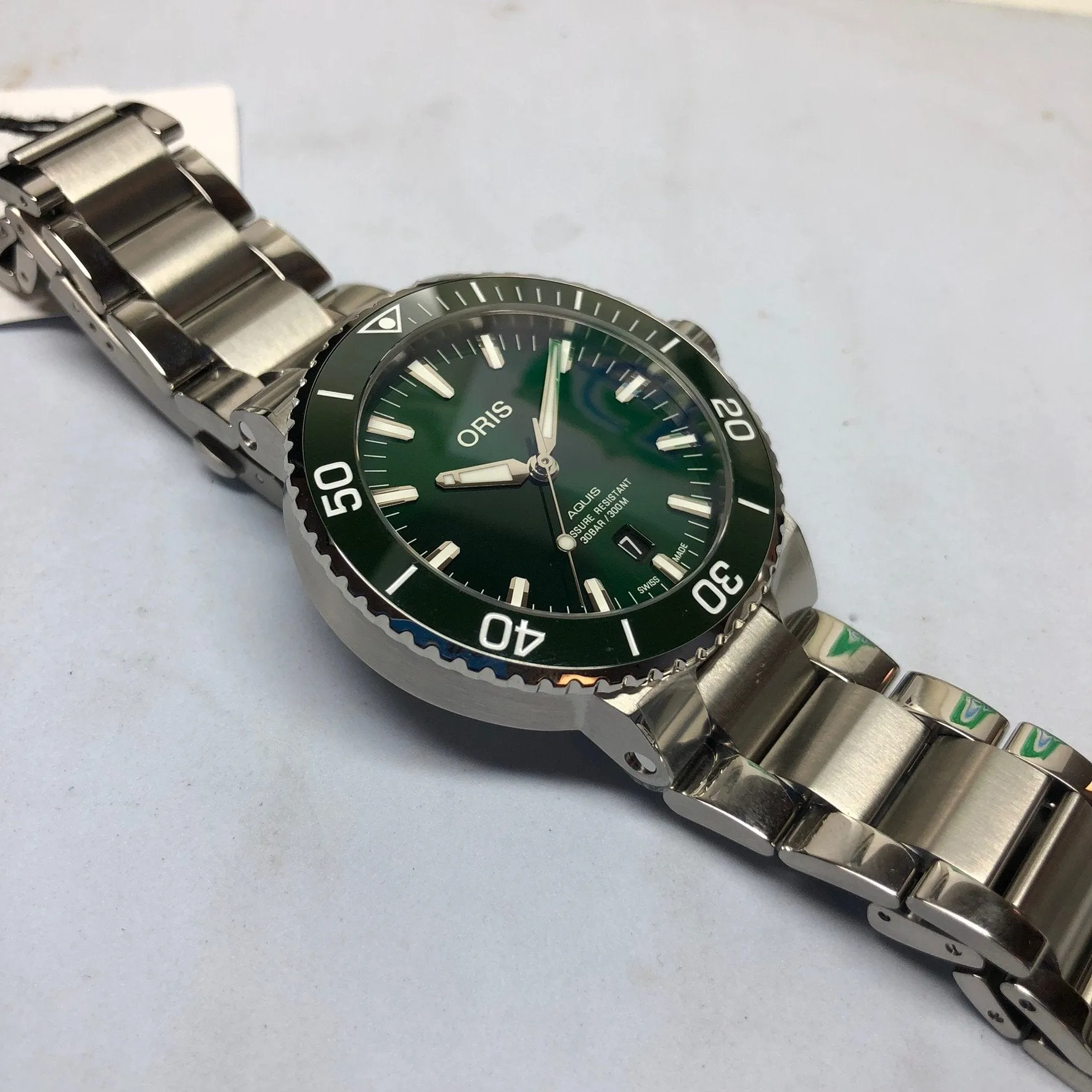 Oris Aquis Date Green Dial Steel Case & Bracelet 43.5mm Watch