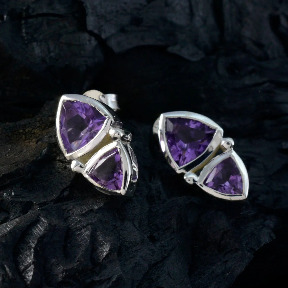 Riyo Arresting 925 Sterling Silver Earring For Girl Amethyst Earring Bezel Setting Purple Earring Stud Earring