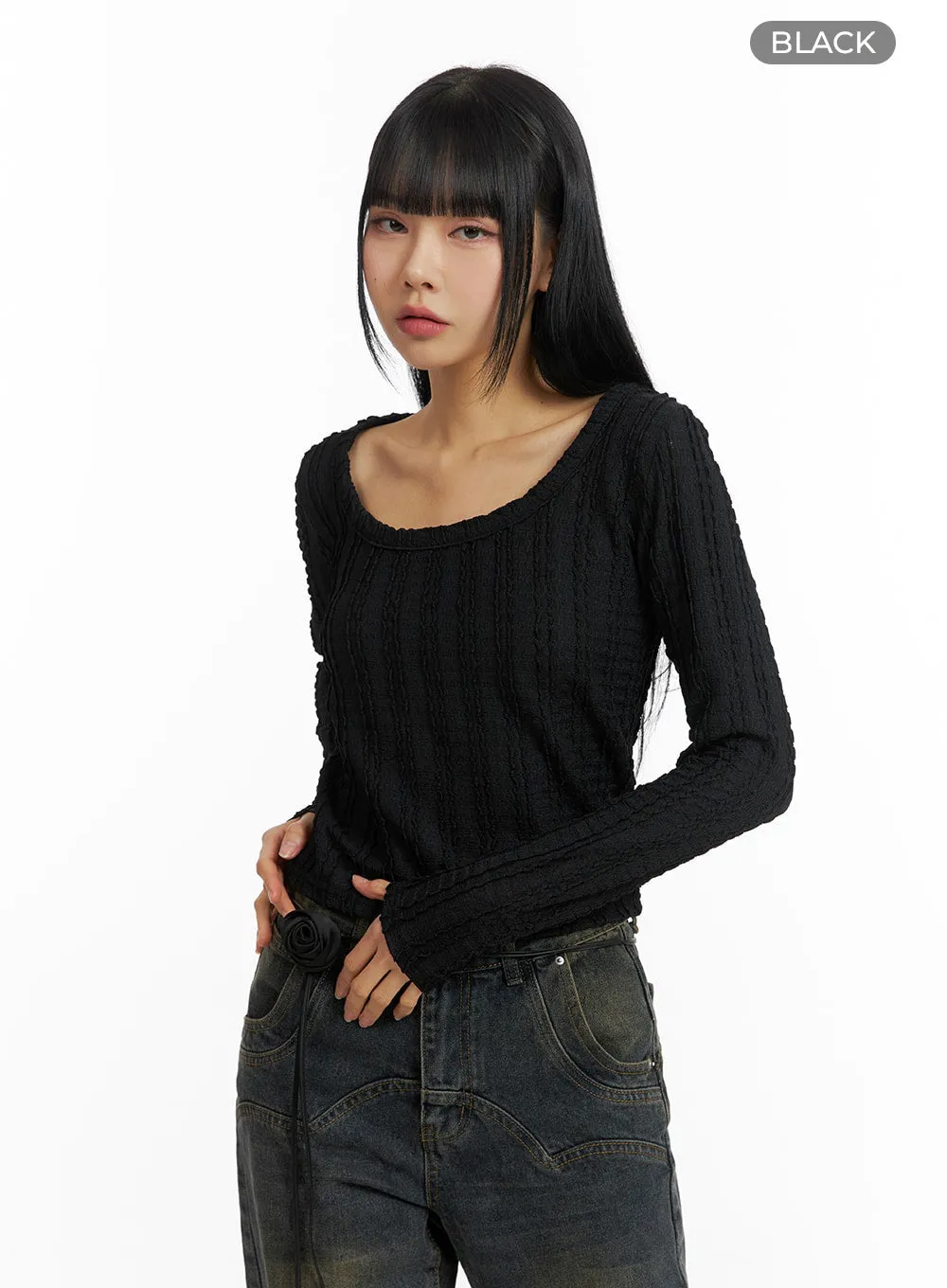 Round Neck Textured Long Sleeve CM407