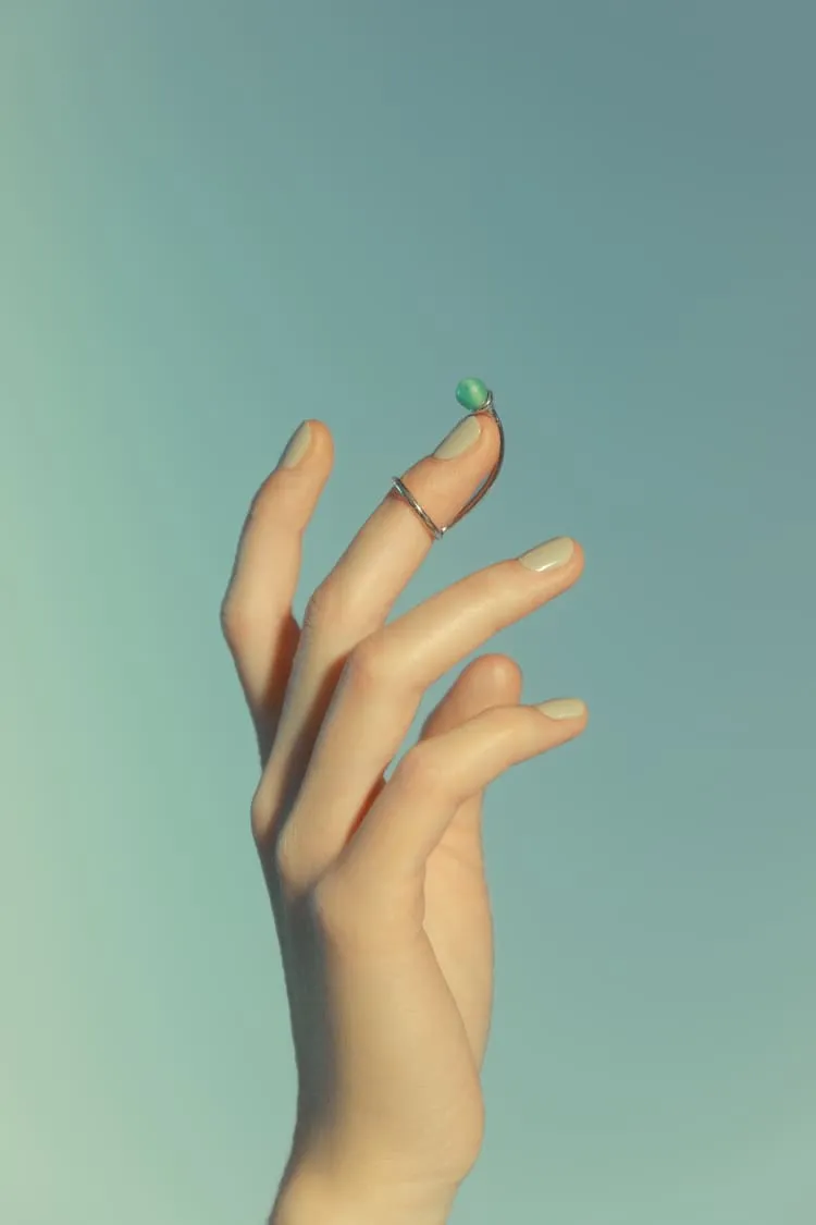 Silver nail ring with stone