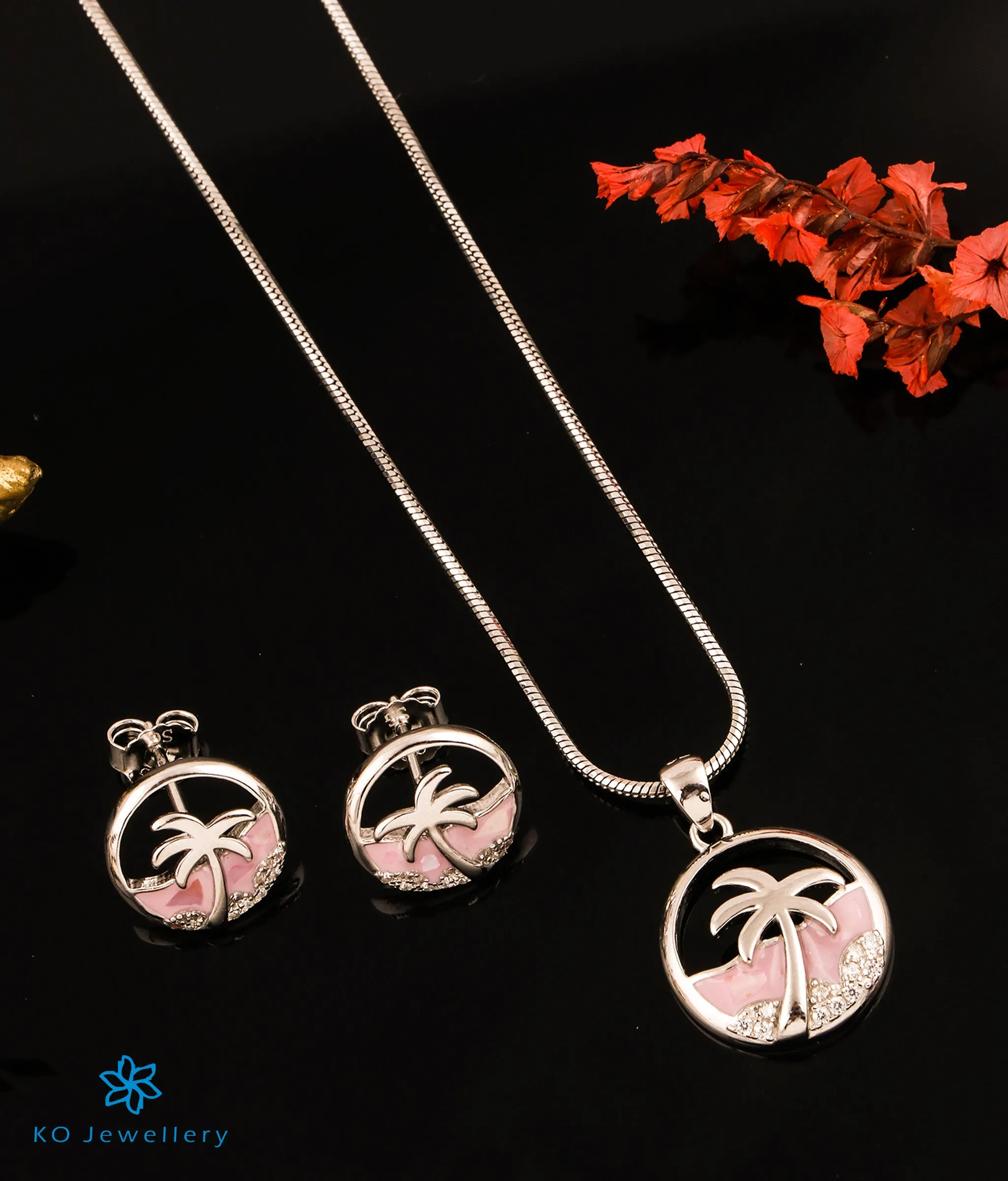 The Tropics Silver Pendant Set