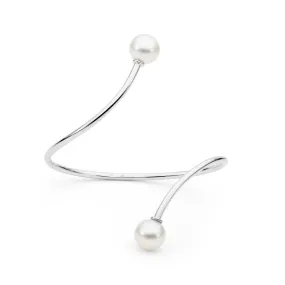 Twist Pearl Cuff