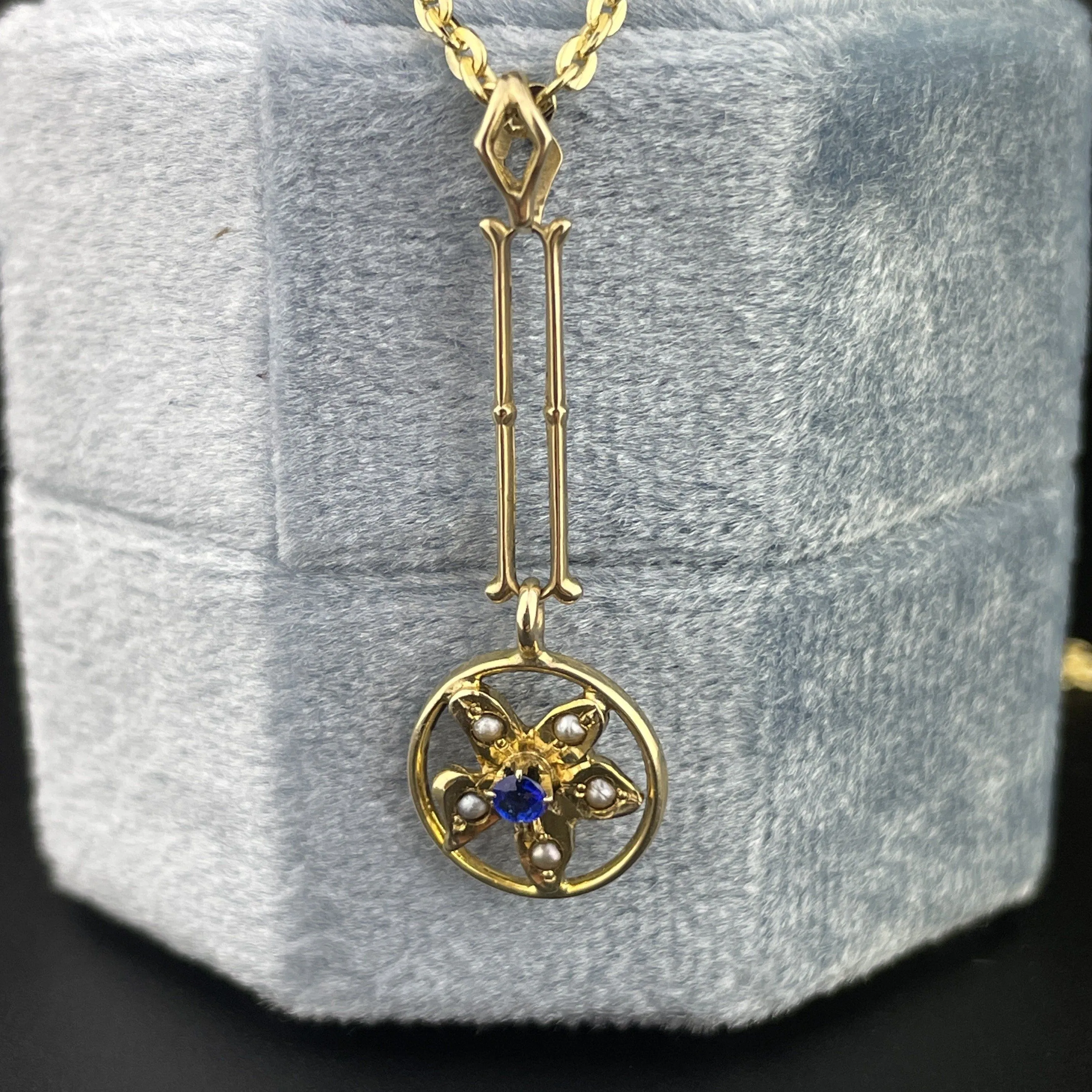 Vintage 10K Gold Simulated Sapphire Star Lavaliere Pendant Necklace